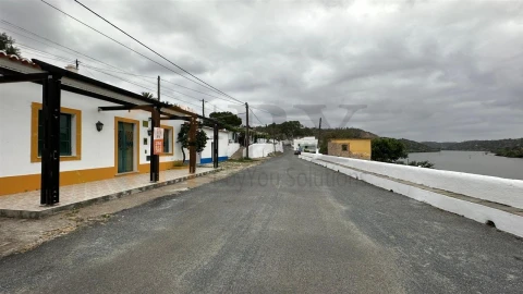 Moradia T1 para Venda em Santana de Cambas