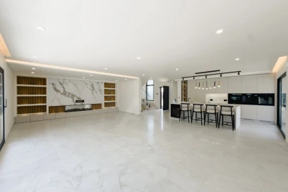 Moradia T4 para Venda em Alcabideche