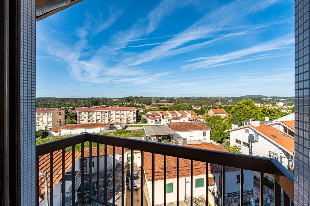 Apartamento T3 para Venda em Anta e Guetim Foto 1