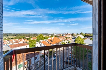 Apartamento T3 para Venda em Anta e Guetim