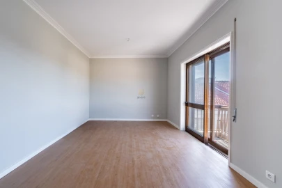Apartamento T3 para Venda em Anta e Guetim