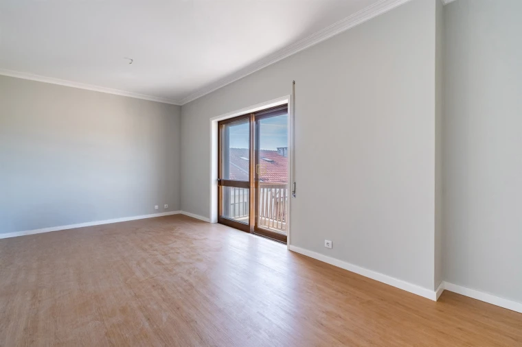 Apartamento T3 para Venda em Anta e Guetim Foto 28