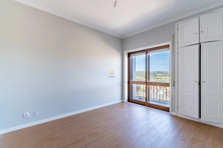 Apartamento T3 para Venda em Anta e Guetim Foto 6