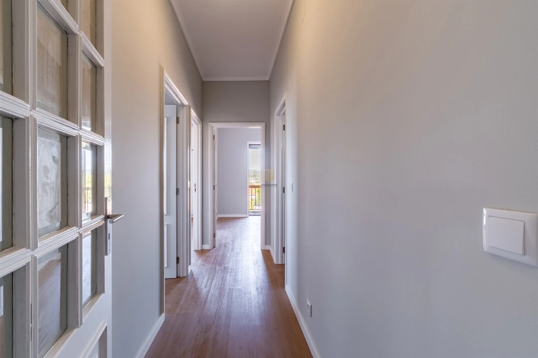 Apartamento T3 para Venda em Anta e Guetim Foto 3