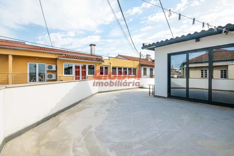 Apartamento T2 para Venda em Campo Foto 5