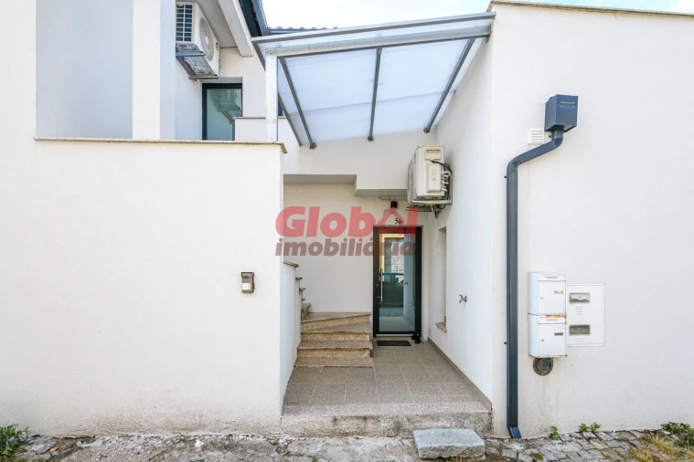 Apartamento T2 para Venda em Campo Foto 3