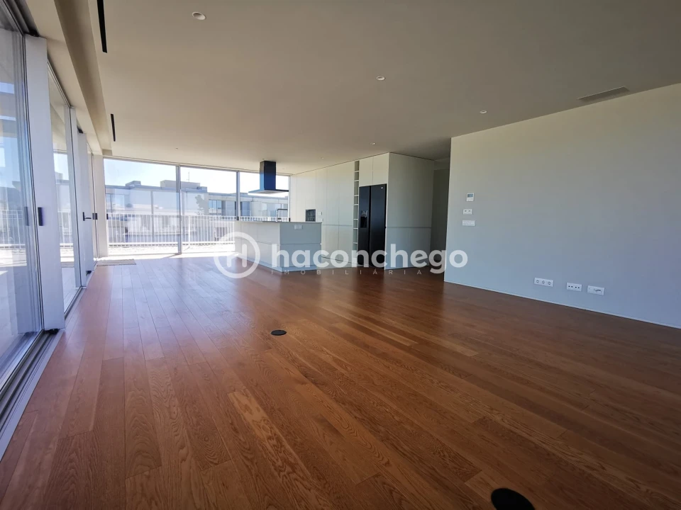 Apartamento T4 para Venda em Barcelinhos Foto 8