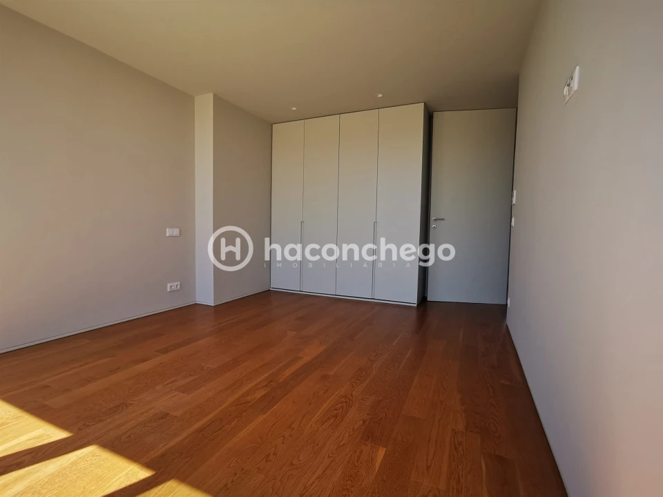 Apartamento T4 para Venda em Barcelinhos Foto 34