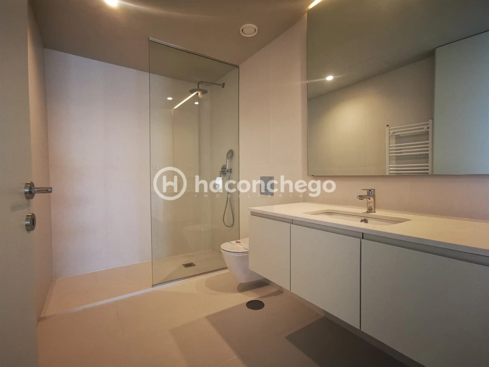 Apartamento T4 para Venda em Barcelinhos Foto 36