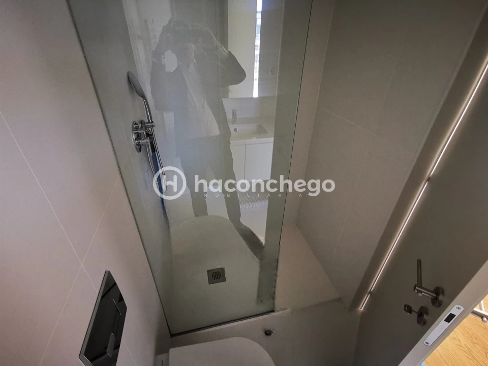 Apartamento T4 para Venda em Barcelinhos Foto 29
