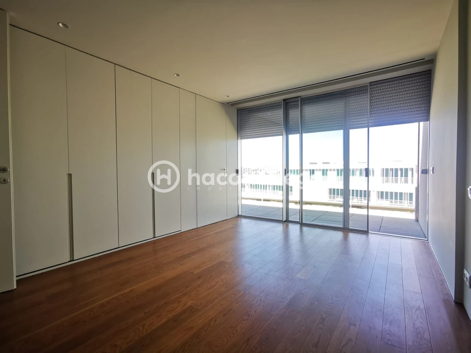 Apartamento T4 para Venda em Barcelinhos Foto 21
