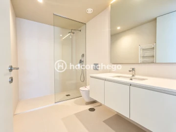 Apartamento T4 para Venda em Barcelinhos