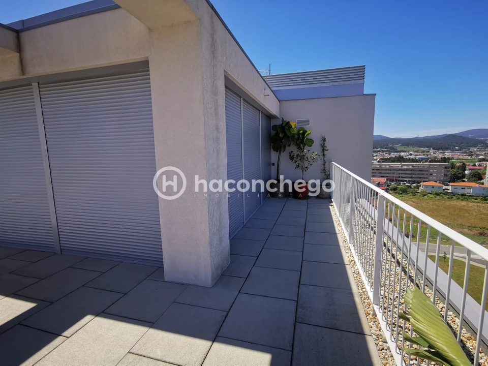 Apartamento T4 para Venda em Barcelinhos Foto 14