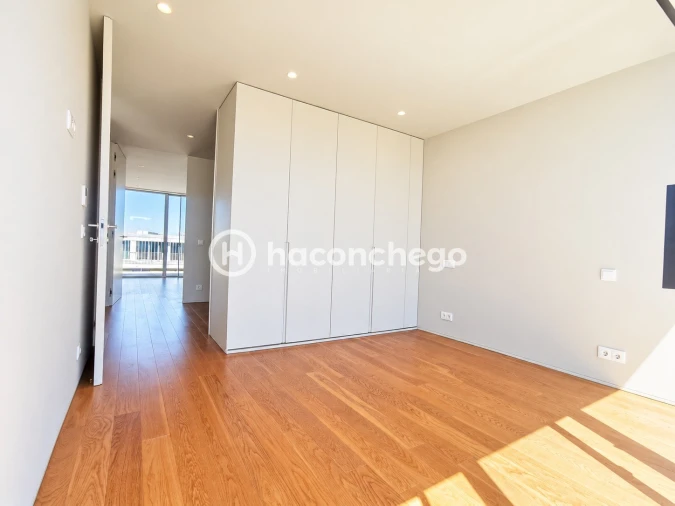 Apartamento T4 para Venda em Barcelinhos Foto 32