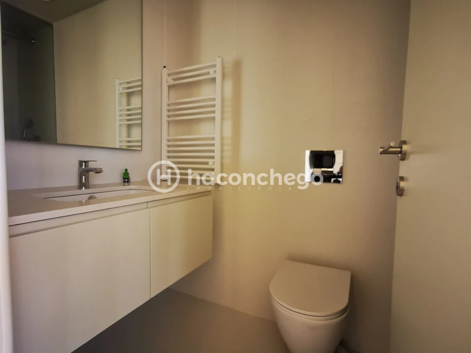 Apartamento T4 para Venda em Barcelinhos Foto 30