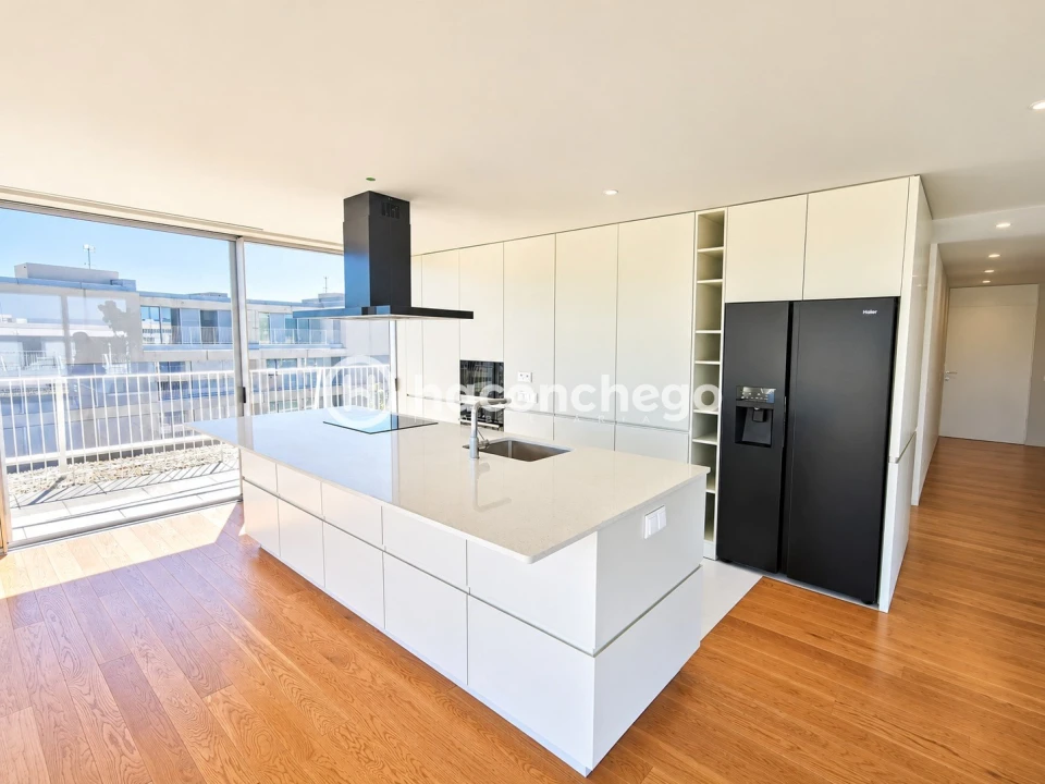 Apartamento T4 para Venda em Barcelinhos Foto 17