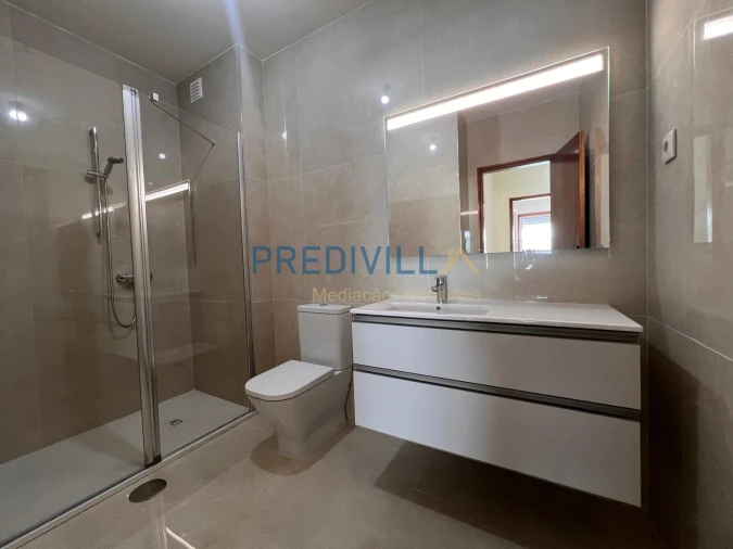 Apartamento T2 para Venda em Vila do Conde Foto 12