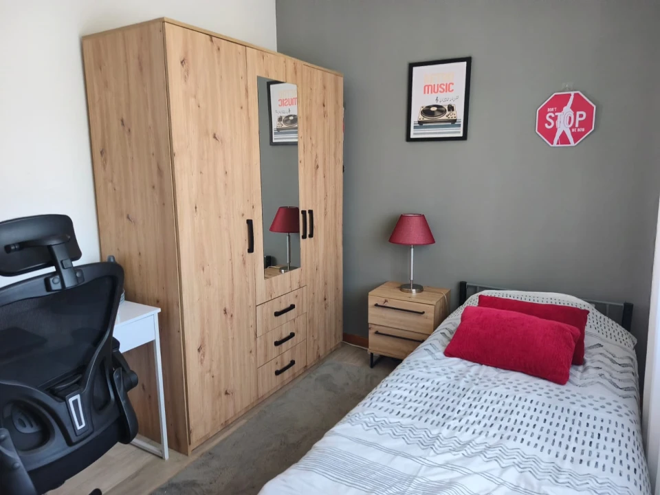 Apartamento T2 para Venda em São Paio de Oleiros Foto 17