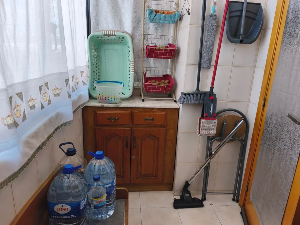 Apartamento T2 para Venda em São Paio de Oleiros Foto 11