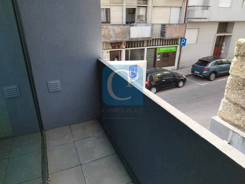 Apartamento T1 para Arrendamento em Paranhos Foto 15