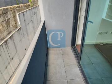 Apartamento T1 para Arrendamento em Paranhos