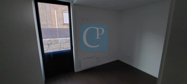 Apartamento T1 para Arrendamento em Paranhos