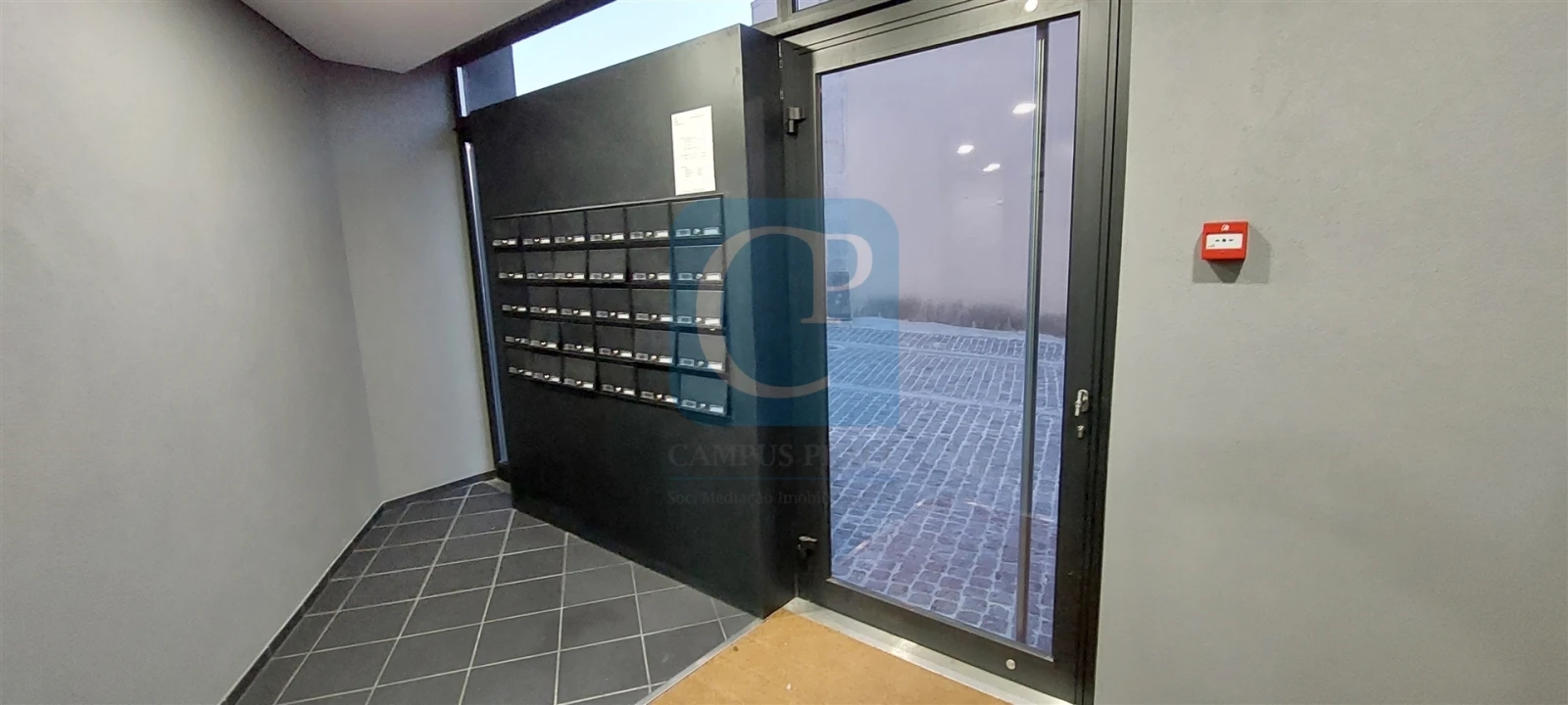 Apartamento T1 para Arrendamento em Paranhos Foto 21