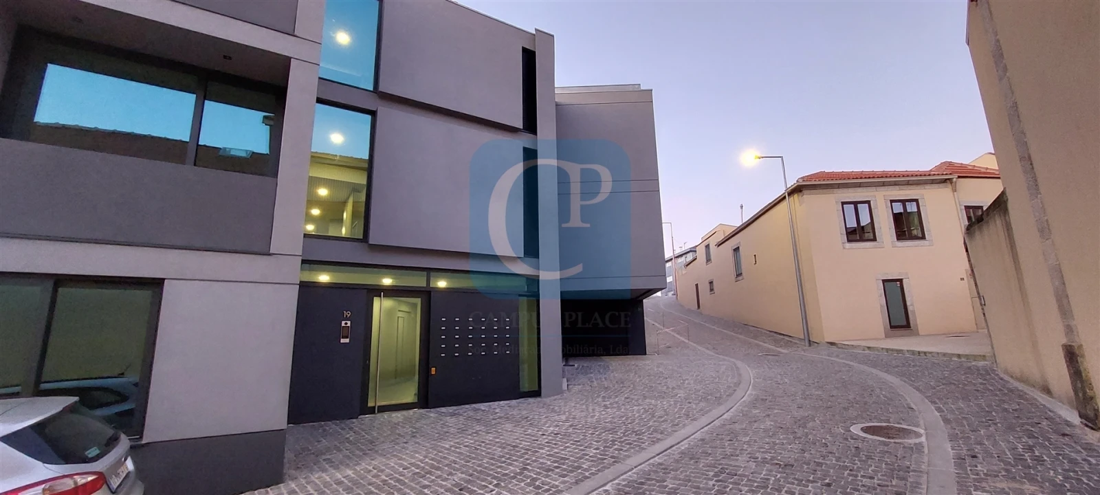 Apartamento T1 para Arrendamento em Paranhos Foto 16