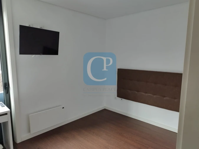 Apartamento T1 para Arrendamento em Paranhos Foto 11