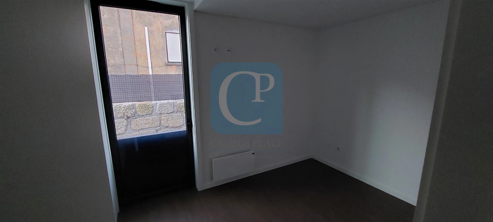 Apartamento T1 para Arrendamento em Paranhos Foto 8
