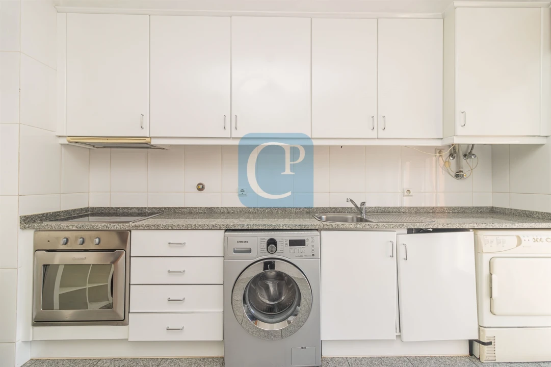 Apartamento T1 para Arrendamento em São Mamede de Infesta e Senhora da Hora Foto 6