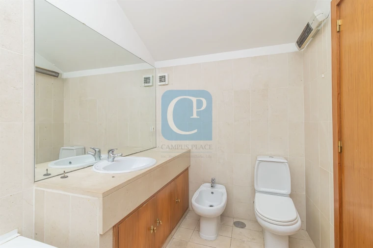 Apartamento T1 para Arrendamento em São Mamede de Infesta e Senhora da Hora Foto 22