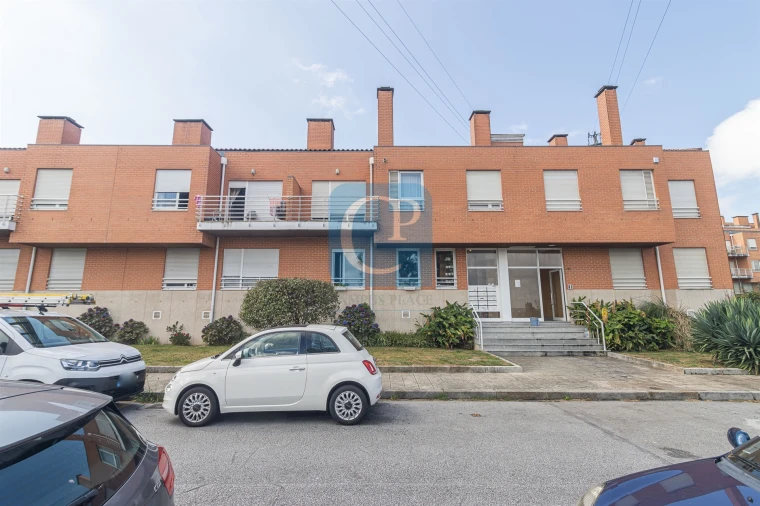 Apartamento T1 para Arrendamento em São Mamede de Infesta e Senhora da Hora Foto 2
