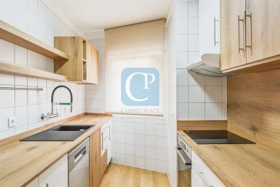 Apartamento T2 para Venda em Ramalde
