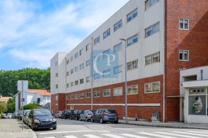 Apartamento T2 para Venda em Ramalde
