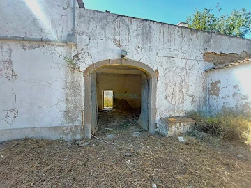Quinta T5 para Venda em Santa Barbara de Nexe