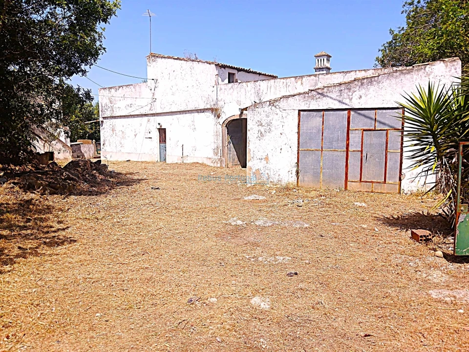 Quinta T5 para Venda em Santa Barbara de Nexe Foto 8