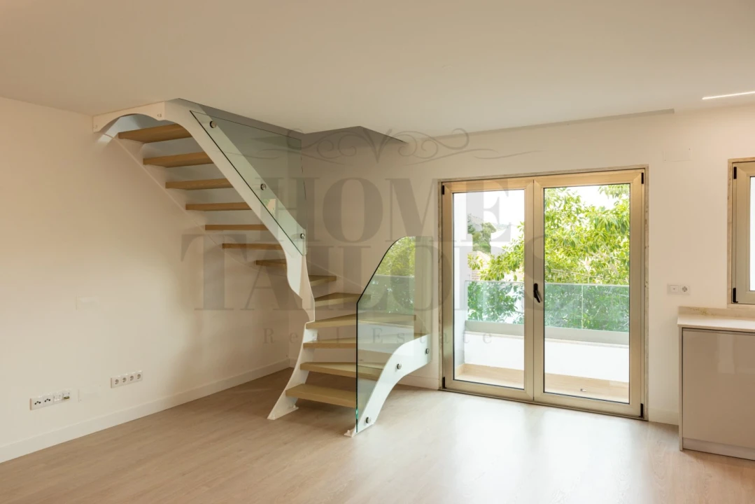Apartamento T3 para Venda em Costa da Caparica Foto 3