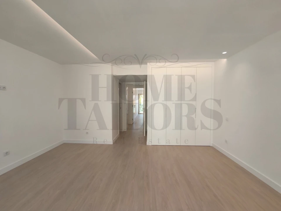 Apartamento T3 para Venda em Costa da Caparica Foto 15