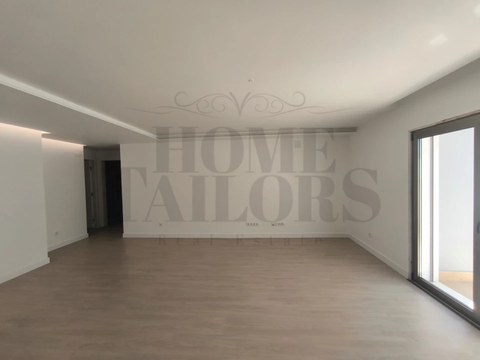 Apartamento T3 para Venda em Costa da Caparica Foto 17
