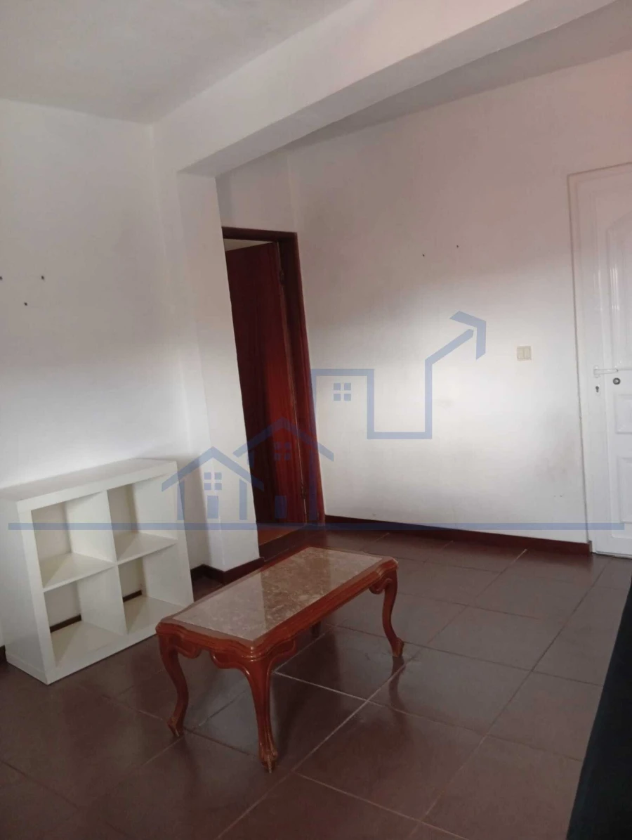 Apartamento T2 para Venda em Torre de Moncorvo Foto 13