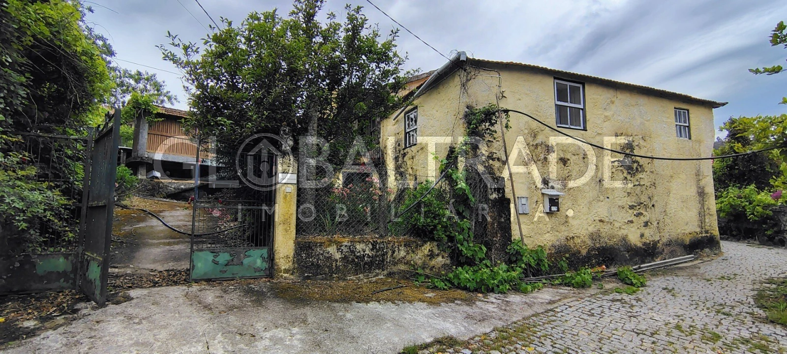 Moradia T2 para Venda em Viariz Foto 1