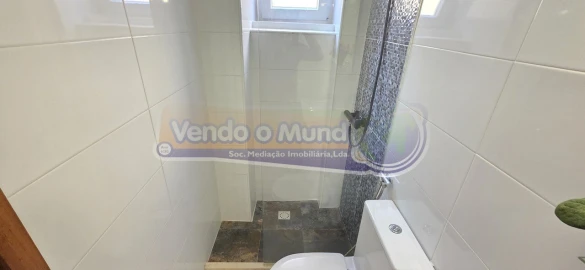Moradia T3 para Venda em Alverca do Ribatejo e Sobralinho