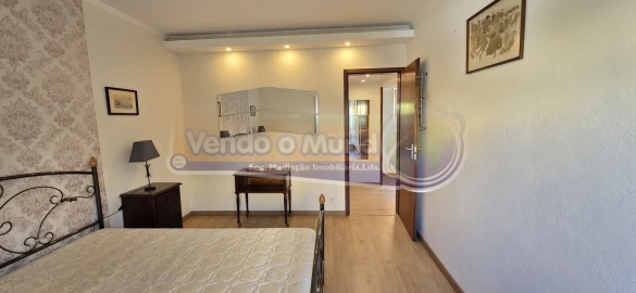 Moradia T3 para Venda em Alverca do Ribatejo e Sobralinho