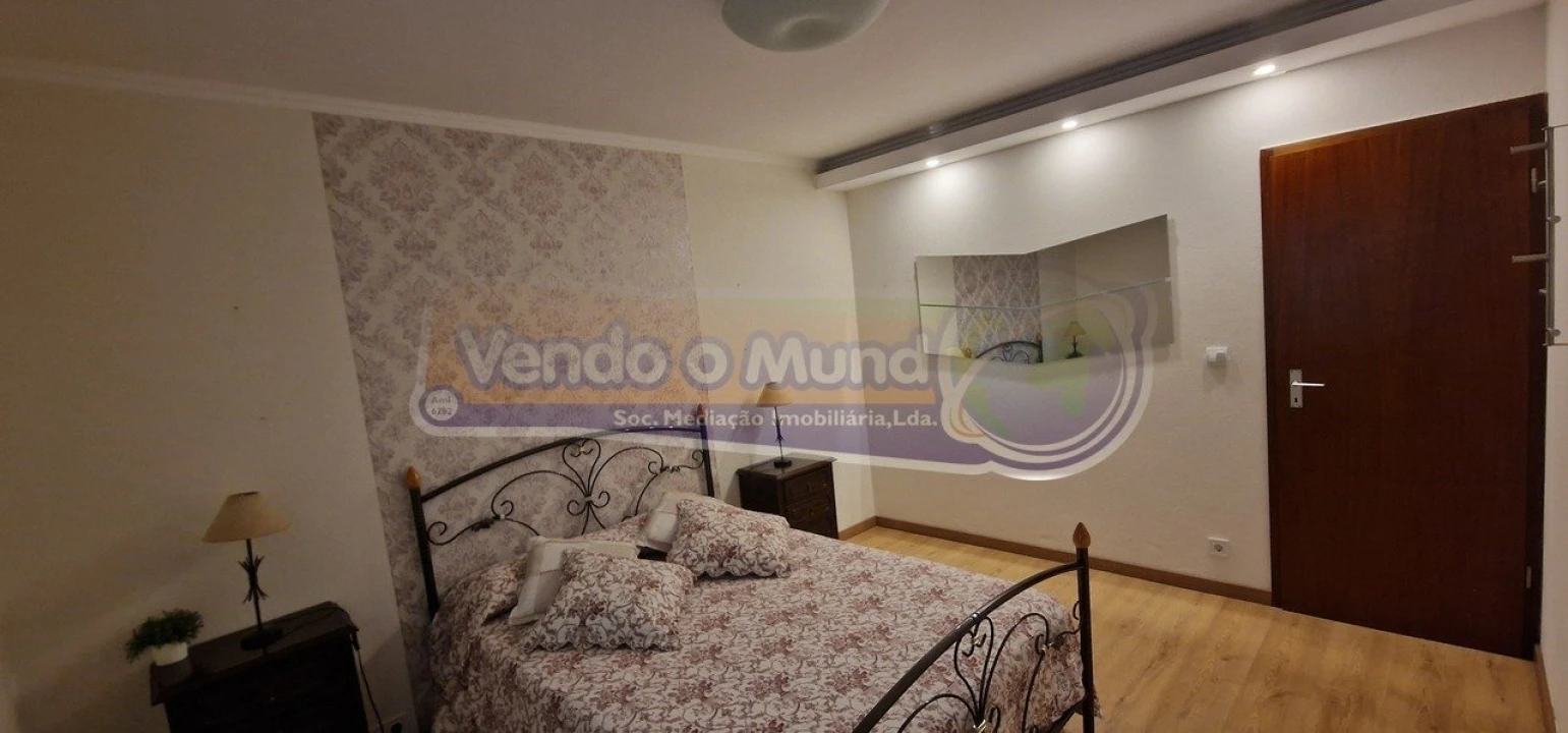 Moradia T3 para Venda em Alverca do Ribatejo e Sobralinho Foto 8