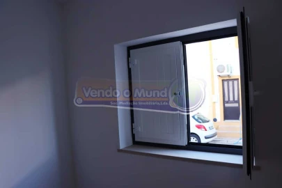 Moradia T1 para Venda em Salvaterra de Magos e Foros de Salvaterra