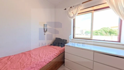 Apartamento T2 para Venda em Atouguia da Baleia