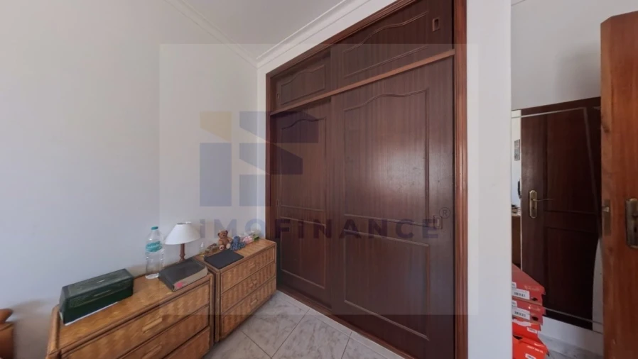 Apartamento T2 para Venda em Atouguia da Baleia Foto 9