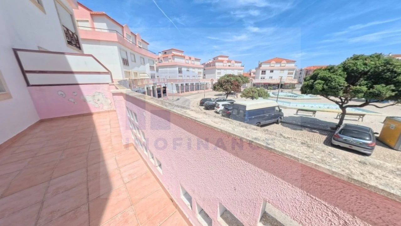 Apartamento T2 para Venda em Atouguia da Baleia Foto 20