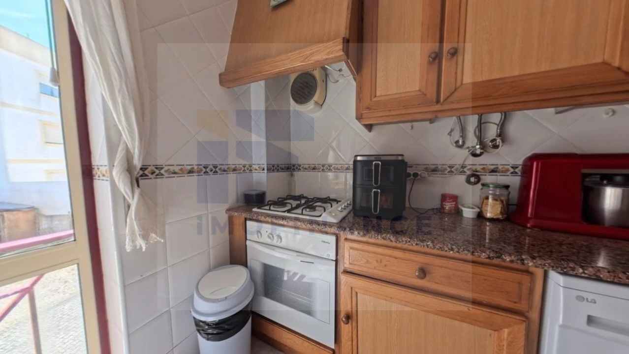 Apartamento T2 para Venda em Atouguia da Baleia Foto 14
